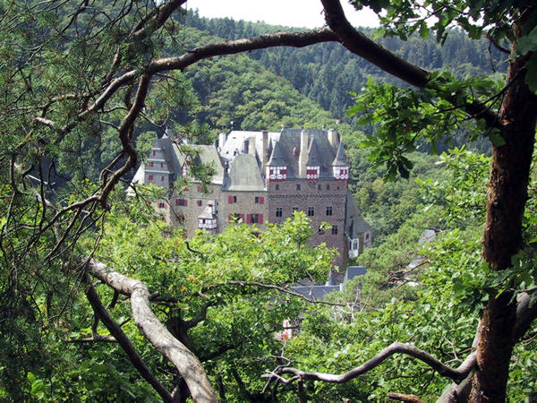 burg eltz castle