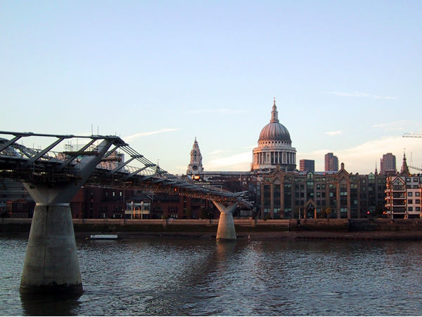 Millenium Bridge